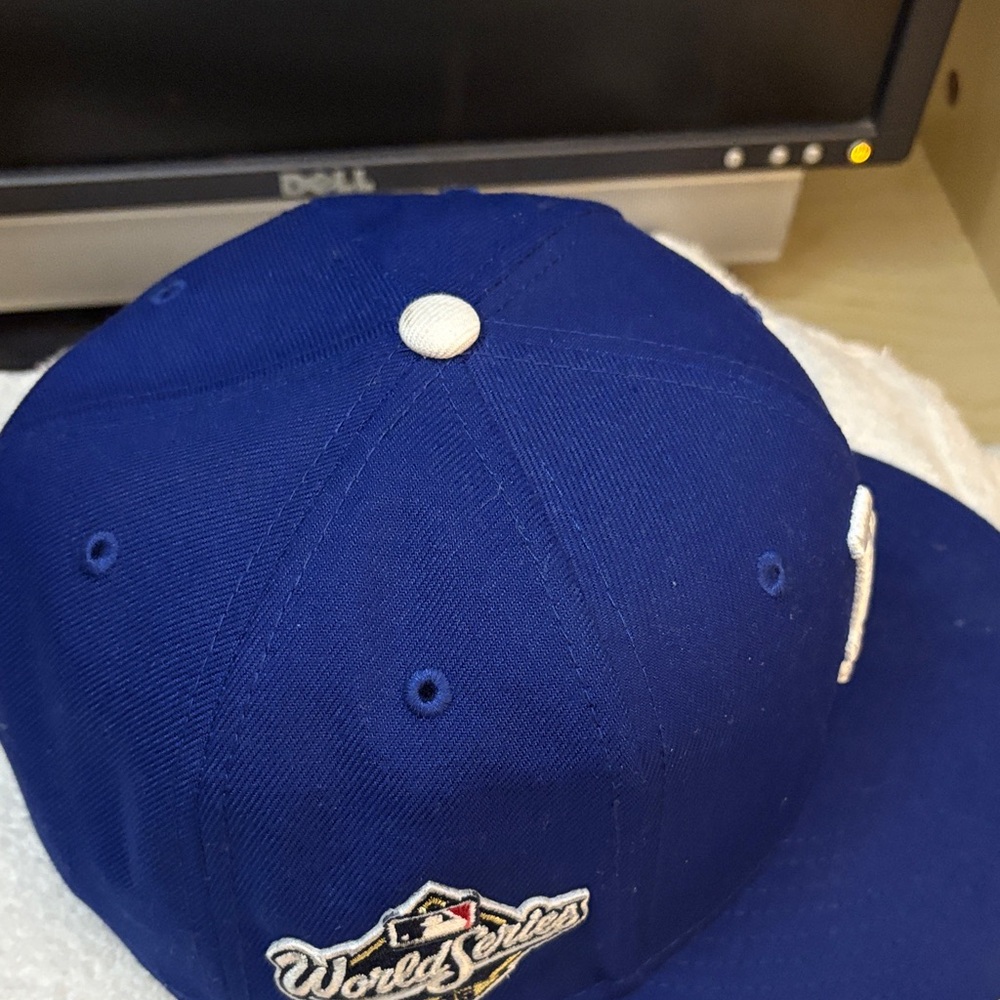 Vintage 2025 World Series Championship patch New Era Blue LA Dodgers Hat - Picture 3 of 11